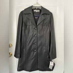 NWT- Wilsons Leather Jacket Trench coat with buttons